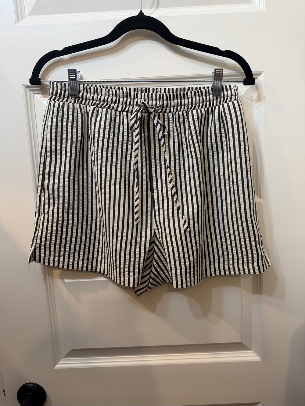 Striped Drawstring Women’s Shorts - Black & White Ce Ce